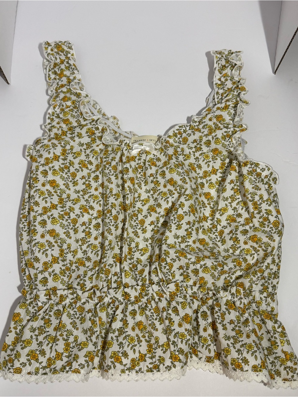 Sleeveless Floral Ruffle Tank Top - Yellow Floral